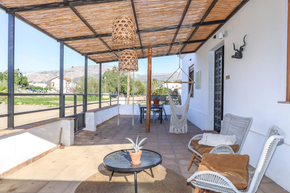 Se vende Cama y Desayuno de 8 dormitorios en Costa Del Sol, Málaga, España