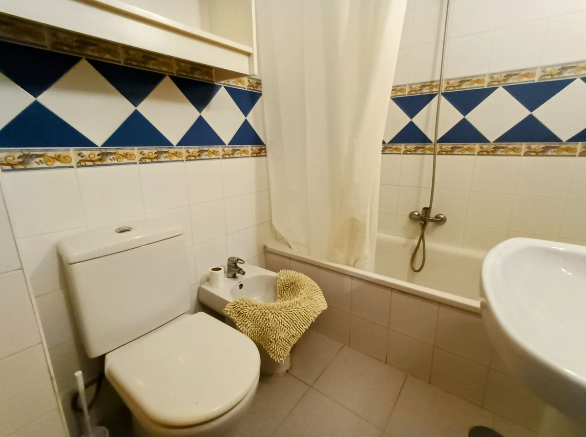 Se vende Ático de 1 dormitorios en Costa Del Sol, Málaga, España