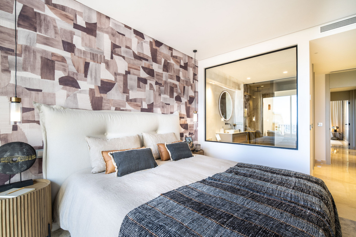 3 Bed Apartment for sale in Benahavís Costa Del Sol, Málaga, Spain