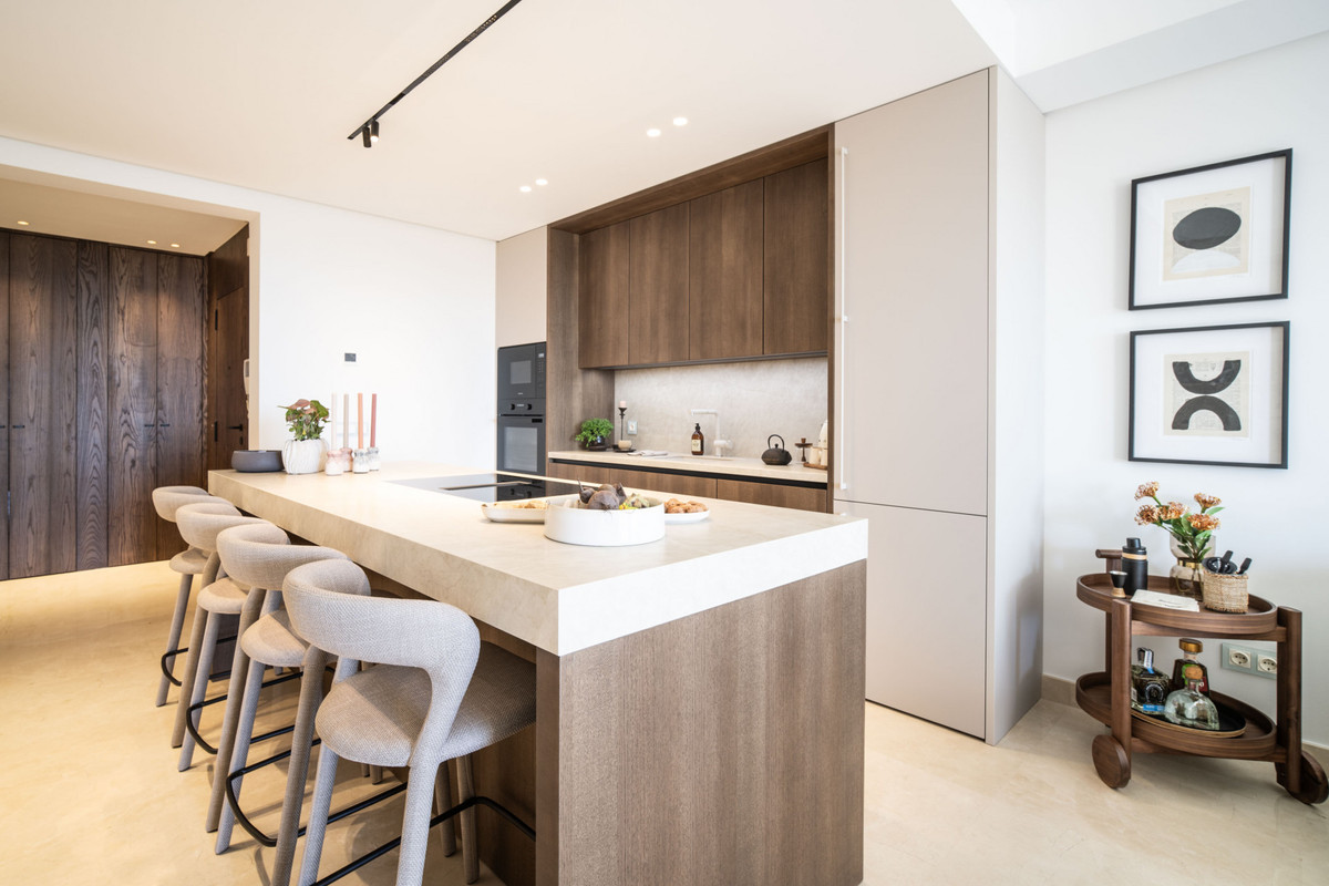 3 Bed Apartment for sale in Benahavís Costa Del Sol, Málaga, Spain