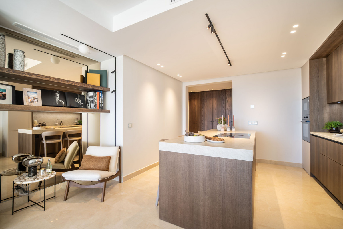 3 Bed Apartment for sale in Benahavís Costa Del Sol, Málaga, Spain