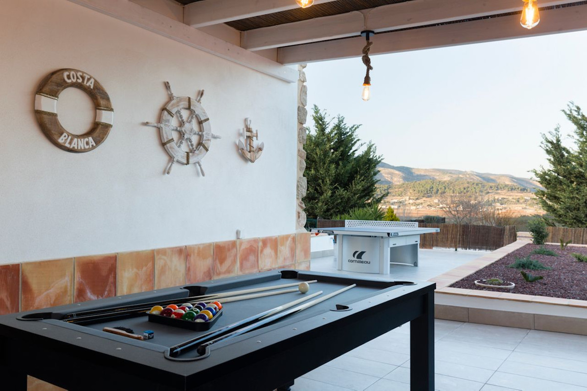 12 Bed Townhouse for sale in Lliber Costa Blanca, Alicante, Spain