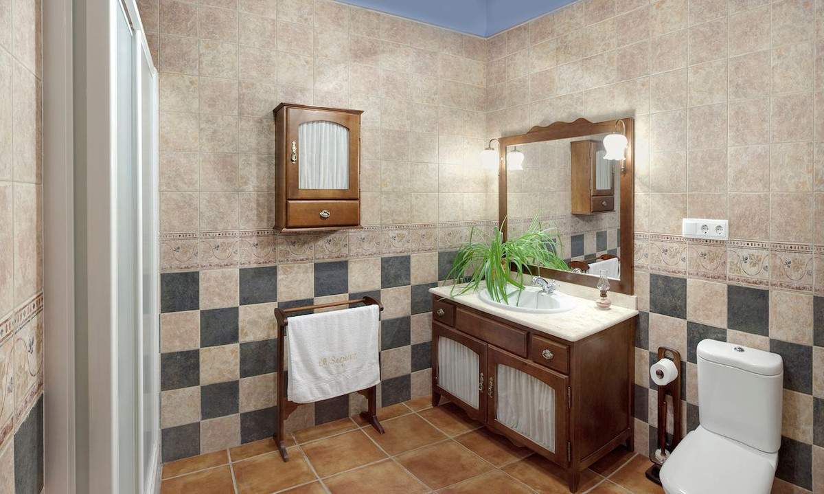 12 Bed Townhouse for sale in Lliber Costa Blanca, Alicante, Spain