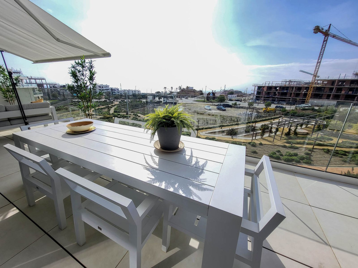 Se vende Apartamento Planta Media de 3 dormitorios en Costa Del Sol, Málaga, España