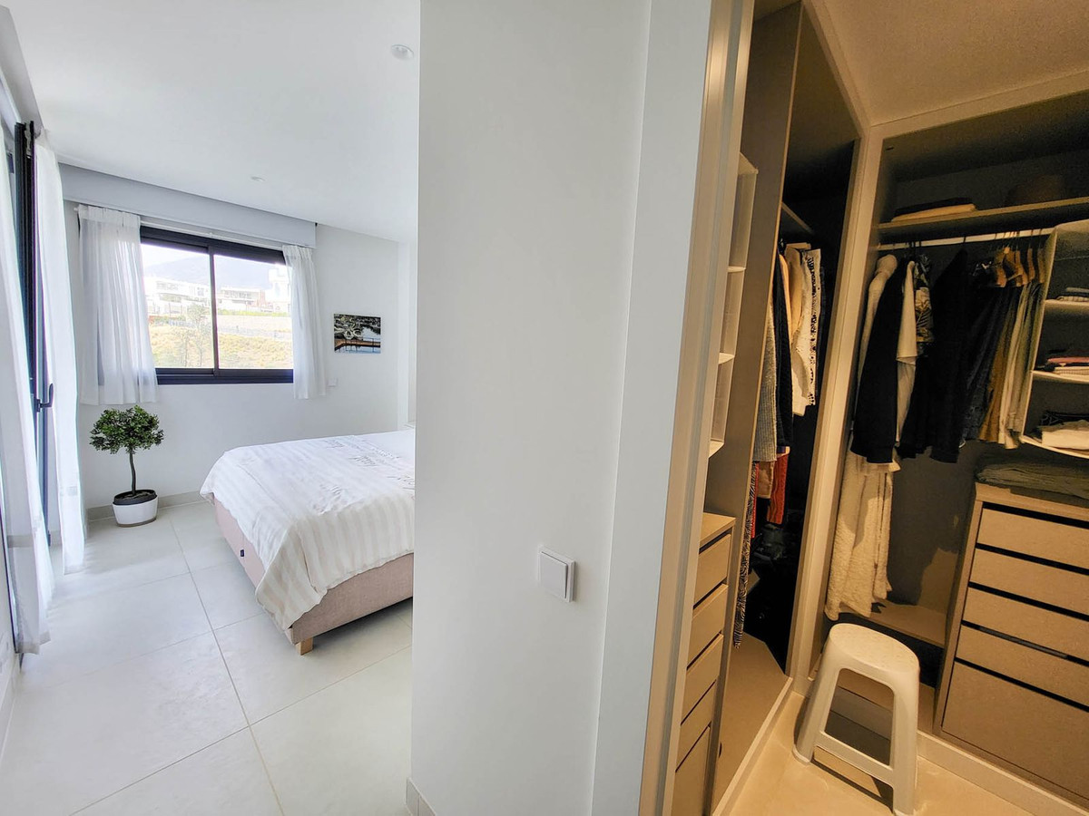 Se vende Apartamento Planta Media de 3 dormitorios en Costa Del Sol, Málaga, España