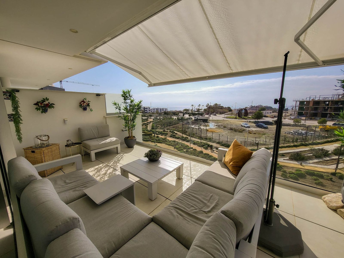 Se vende Apartamento Planta Media de 3 dormitorios en Costa Del Sol, Málaga, España