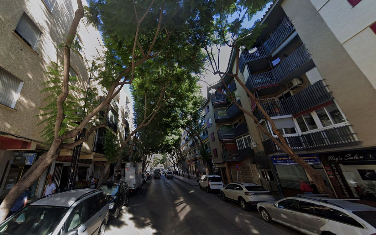 Se vende Apartamento Planta Media de 2 dormitorios en Costa Del Sol, Málaga, España