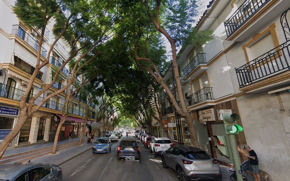 Se vende Apartamento Planta Media de 2 dormitorios en Costa Del Sol, Málaga, España