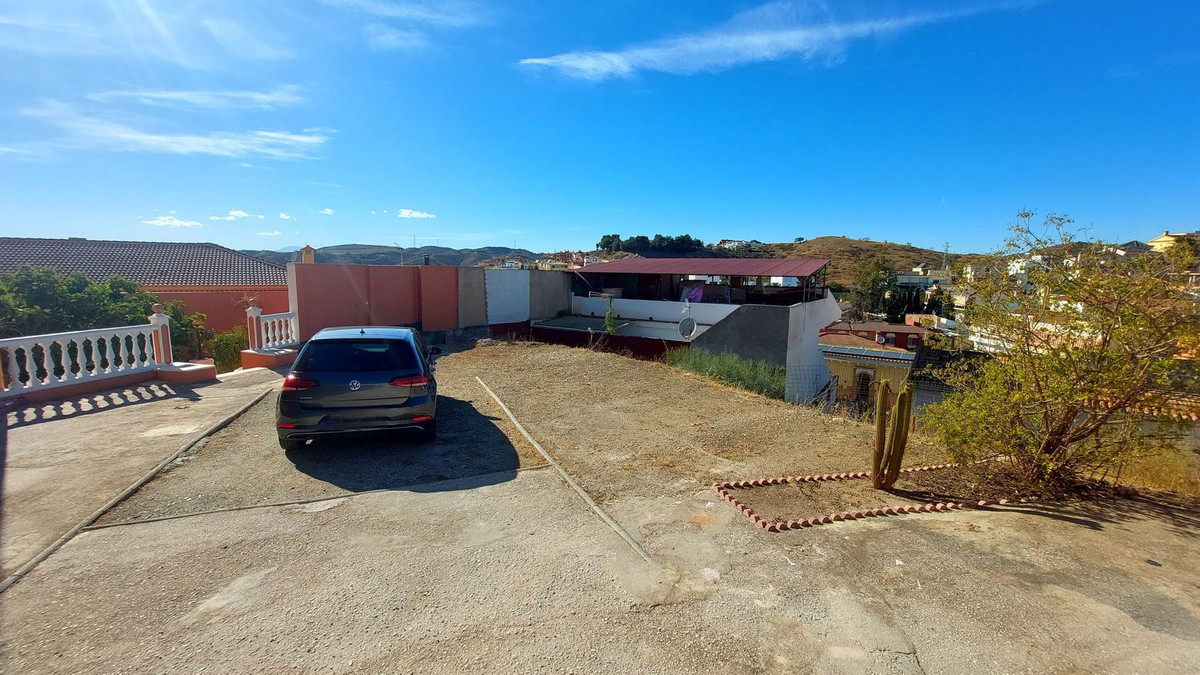 Se vende Villa - Chalet de 5 dormitorios en Costa Del Sol, Málaga, España