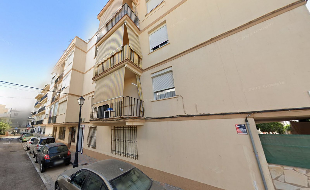 3 Bed Apartment for sale in Fuengirola Costa Del Sol, Málaga, Spain