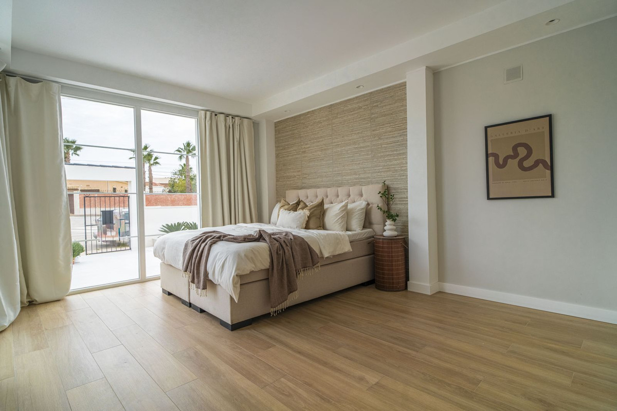 Se vende Pareada de 3 dormitorios en Costa Blanca, Alicante, España