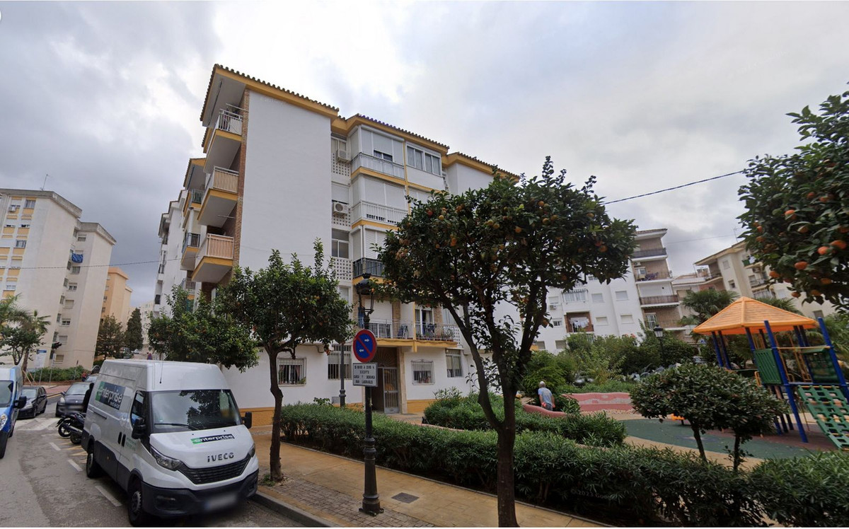 Se vende Apartamento Planta Media de 3 dormitorios en Costa Del Sol, Málaga, España
