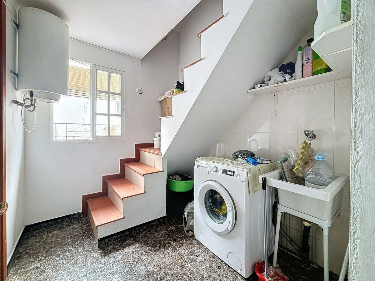 Se vende Pareada de 3 dormitorios en Costa Del Sol East, Málaga, España