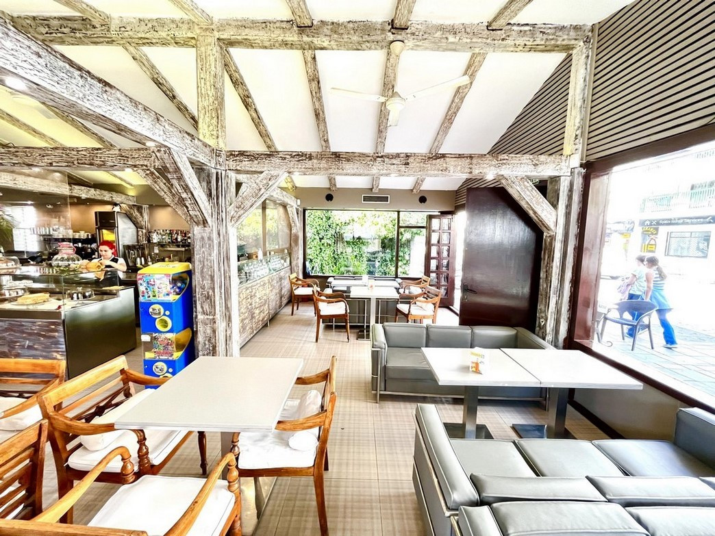 Commercial unit for sale in Fuengirola Costa Del Sol, Málaga, Spain