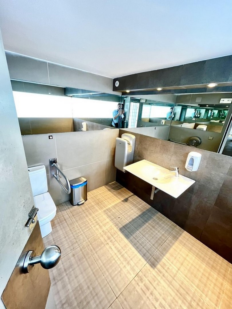 Commercial unit for sale in Fuengirola Costa Del Sol, Málaga, Spain