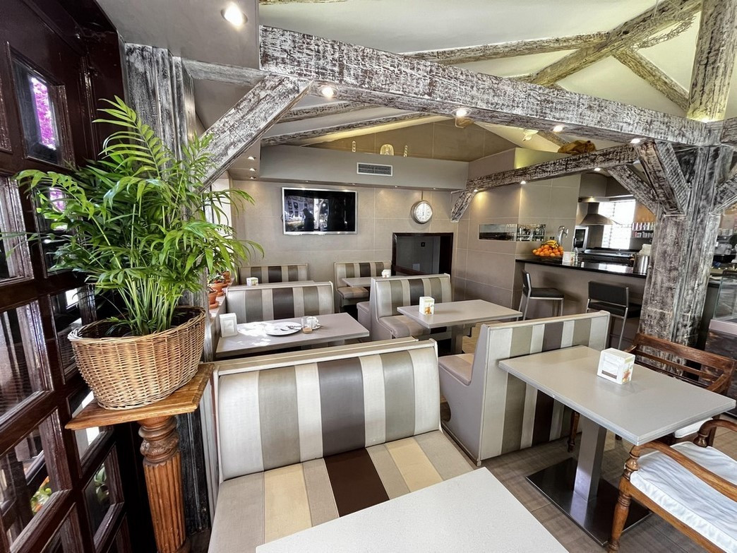 Commercial unit for sale in Fuengirola Costa Del Sol, Málaga, Spain