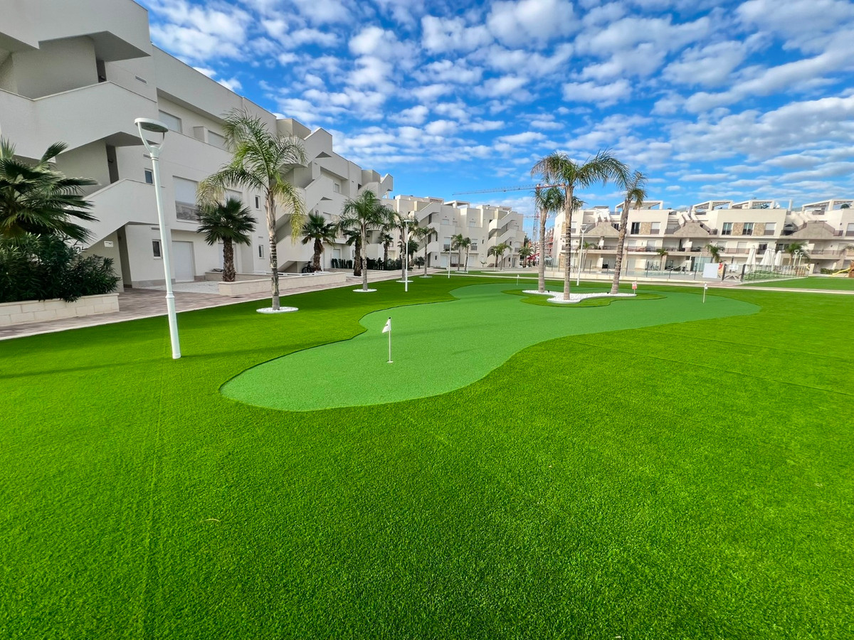Se vende Apartamento Planta Baja de 2 dormitorios en Costa Blanca, Alicante, España