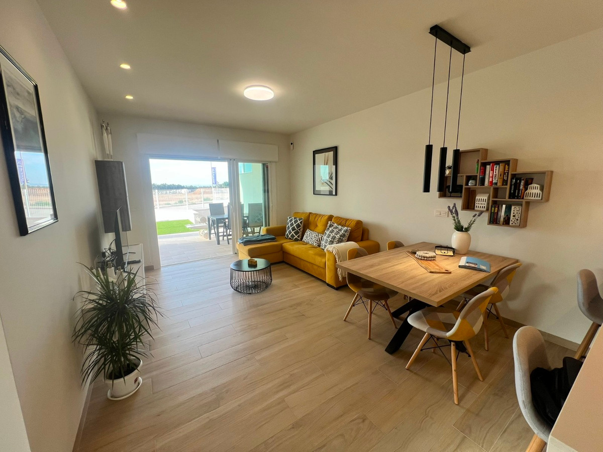 Se vende Apartamento Planta Baja de 2 dormitorios en Costa Blanca, Alicante, España