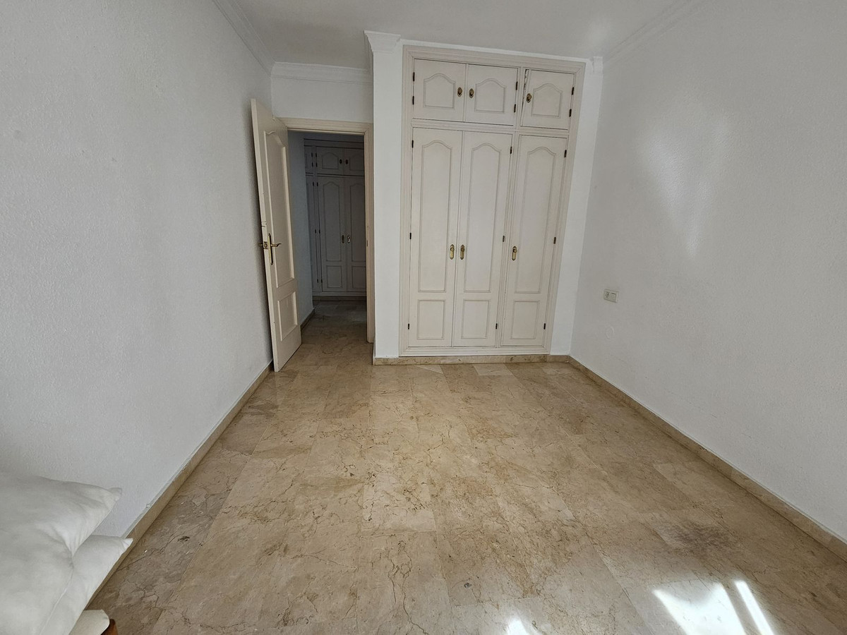 2 Bed Apartment for sale in Estepona Costa Del Sol, Málaga, Spain