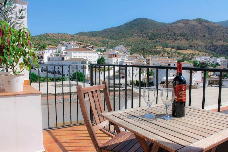 1 Bed Townhouse for sale in Tolox Costa Del Sol, Málaga, Spain