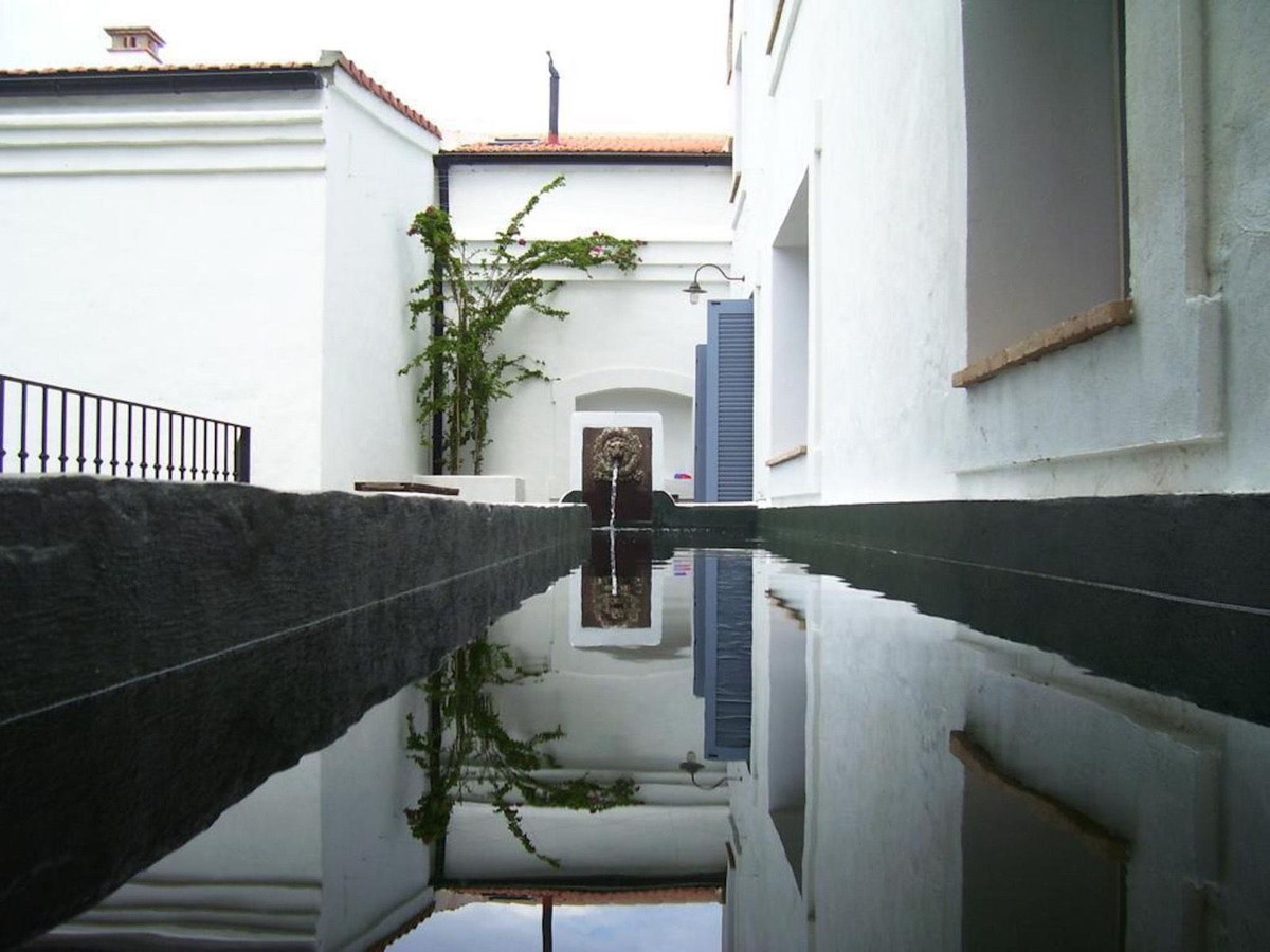 Se vende Adosada de 4 dormitorios en Costa Del Sol, Cadiz, España