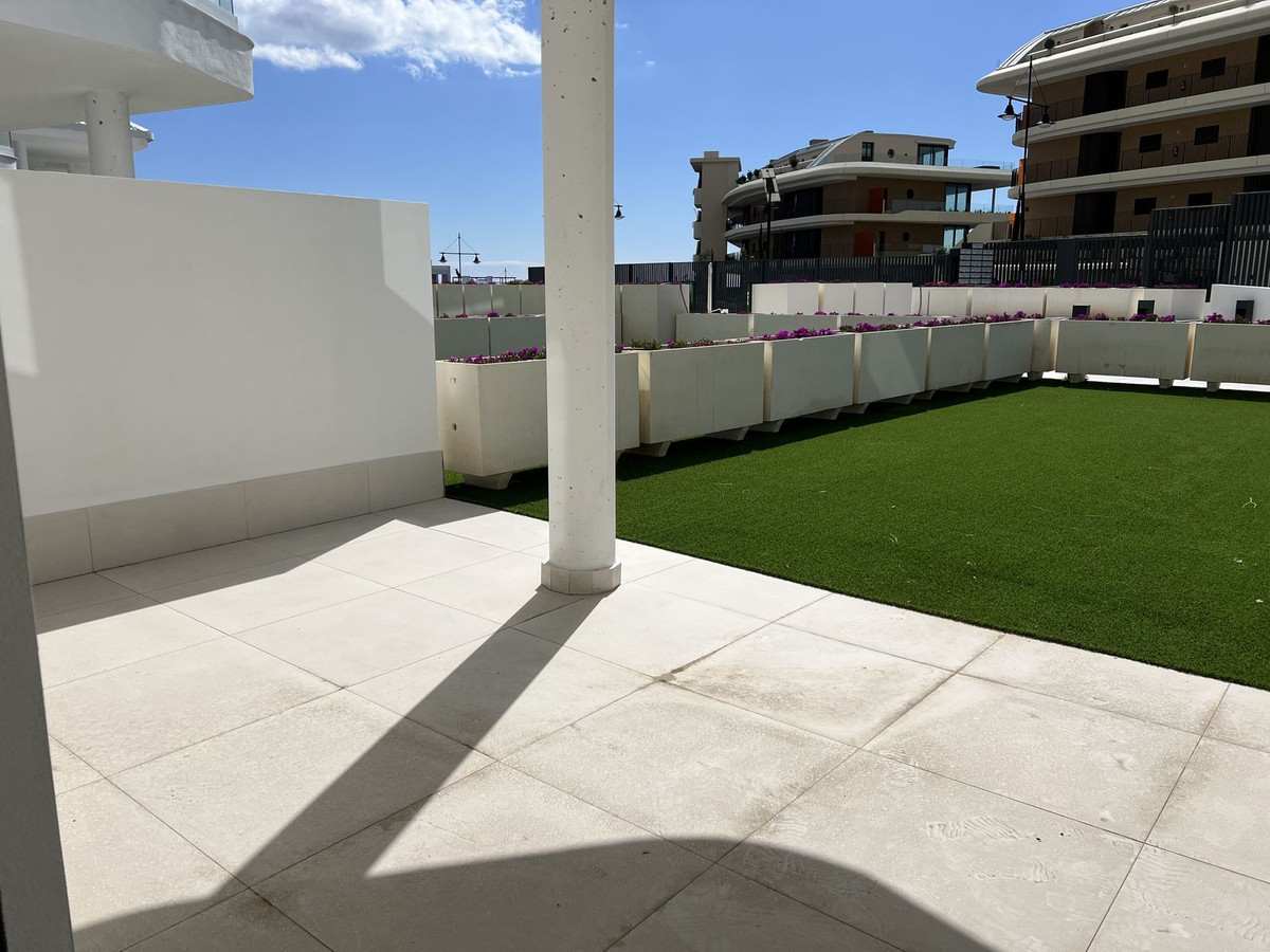 Se vende Apartamento Planta Baja de 3 dormitorios en Costa Del Sol, Málaga, España