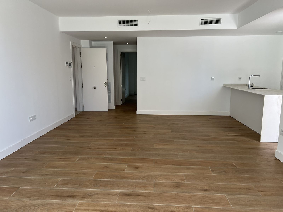 Se vende Apartamento Planta Baja de 3 dormitorios en Costa Del Sol, Málaga, España