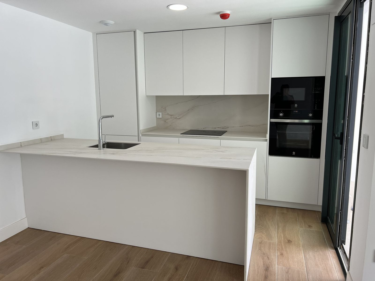Se vende Apartamento Planta Baja de 3 dormitorios en Costa Del Sol, Málaga, España