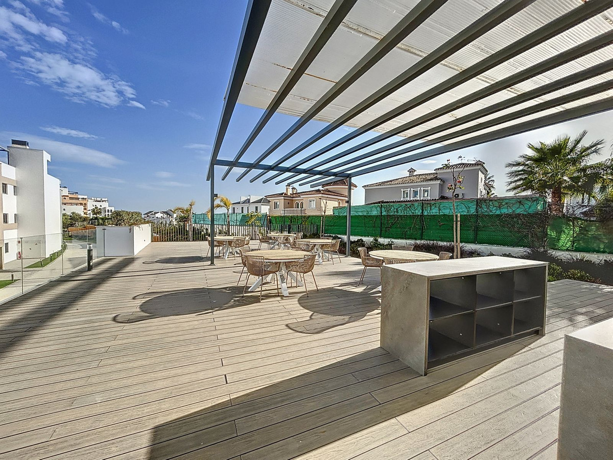 3 Bed Apartment for sale in Estepona Costa Del Sol, Málaga, Spain