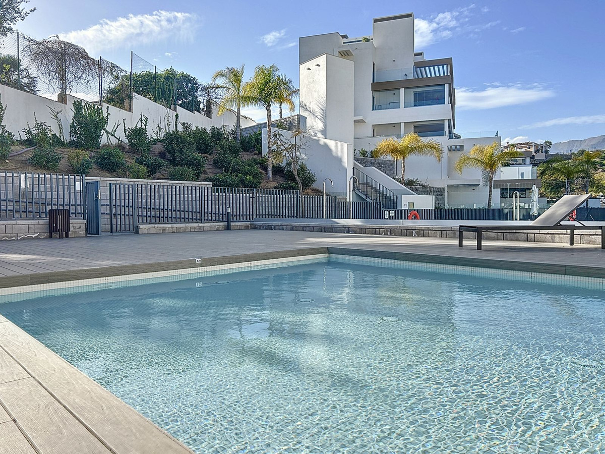 3 Bed Apartment for sale in Estepona Costa Del Sol, Málaga, Spain