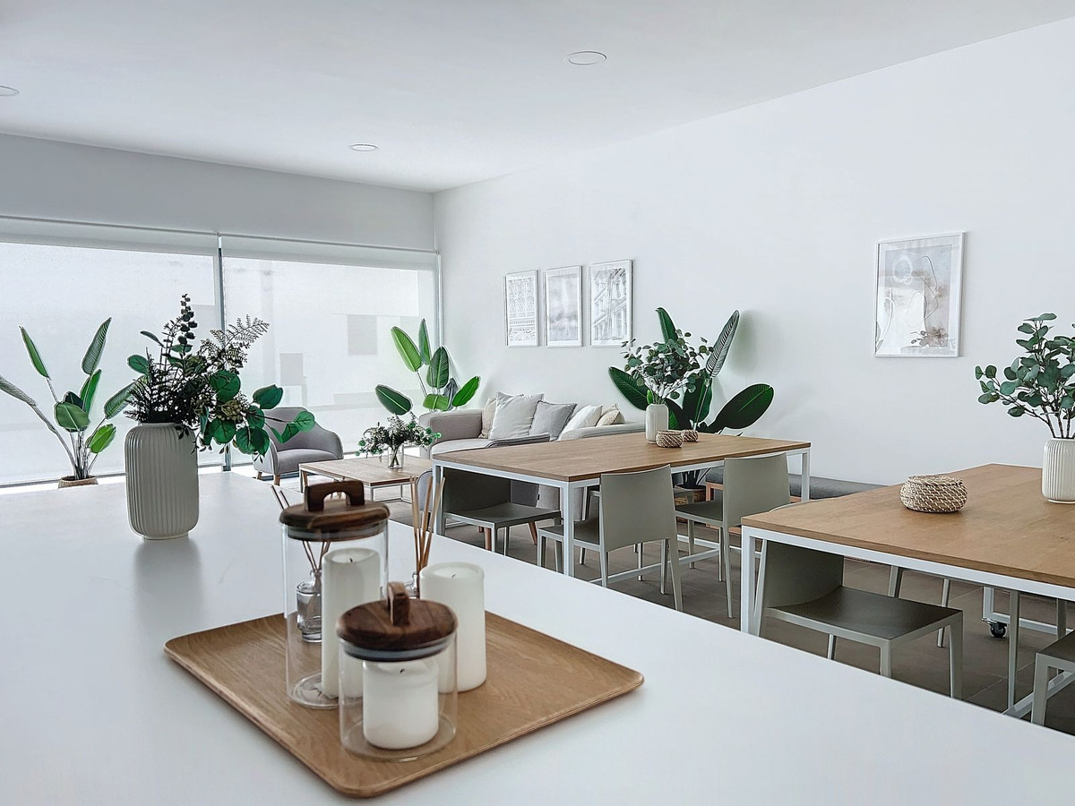 3 Bed Apartment for sale in Estepona Costa Del Sol, Málaga, Spain