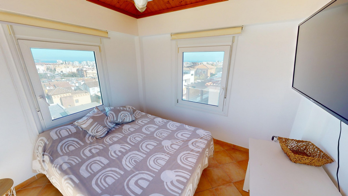 3 Bed Townhouse for sale in Torre Del Mar Costa Del Sol East, Málaga, Spain