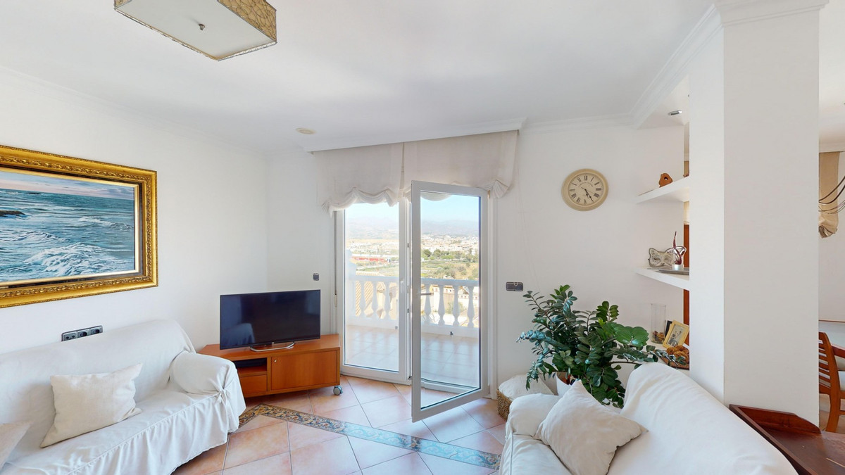 3 Bed Townhouse for sale in Torre Del Mar Costa Del Sol East, Málaga, Spain