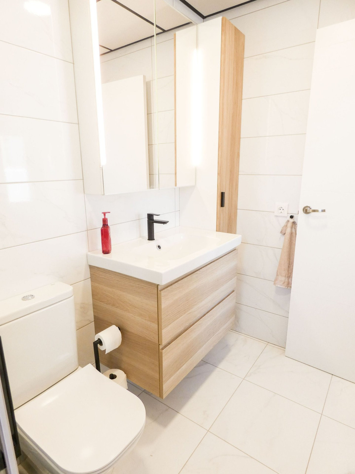 Se vende Villa - Chalet de 5 dormitorios en Costa Blanca, Alicante, España