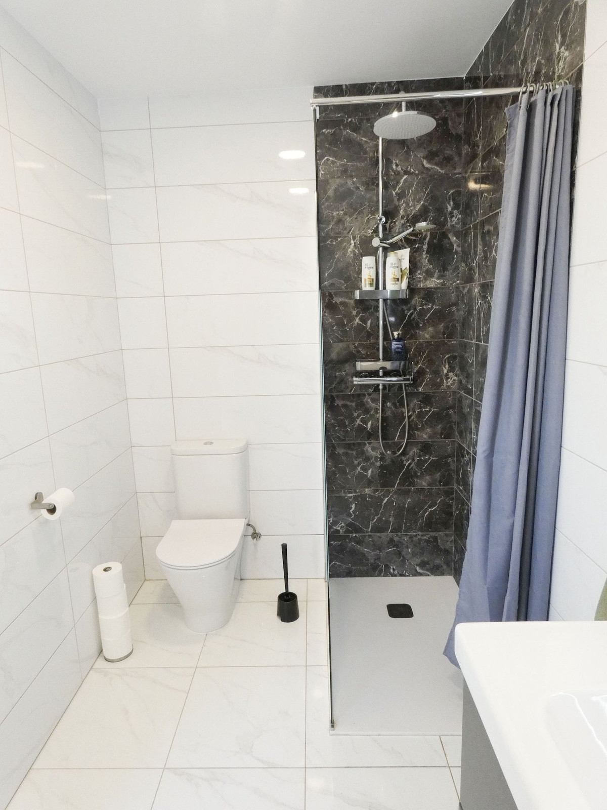 Se vende Villa - Chalet de 5 dormitorios en Costa Blanca, Alicante, España
