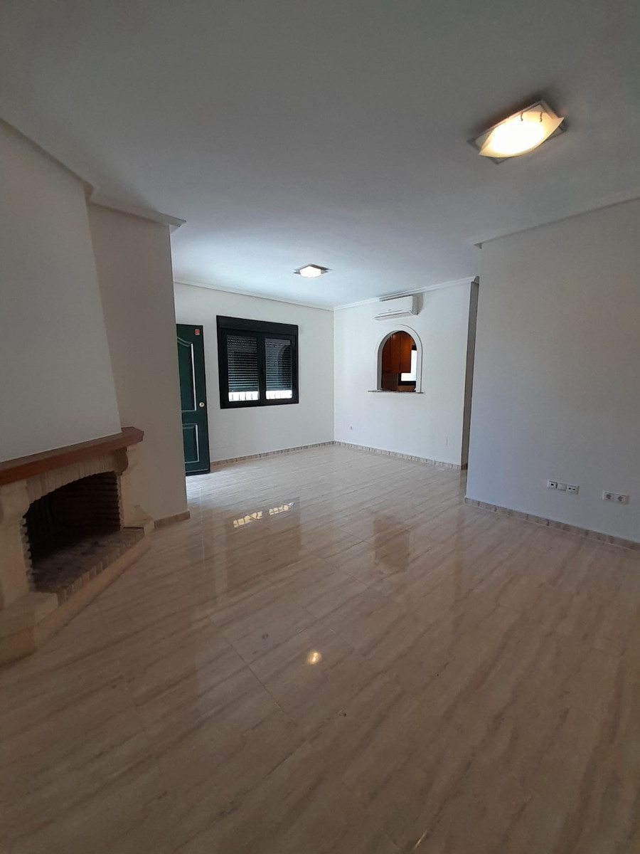 Se vende Villa - Chalet de 3 dormitorios en Costa Blanca, Alicante, España