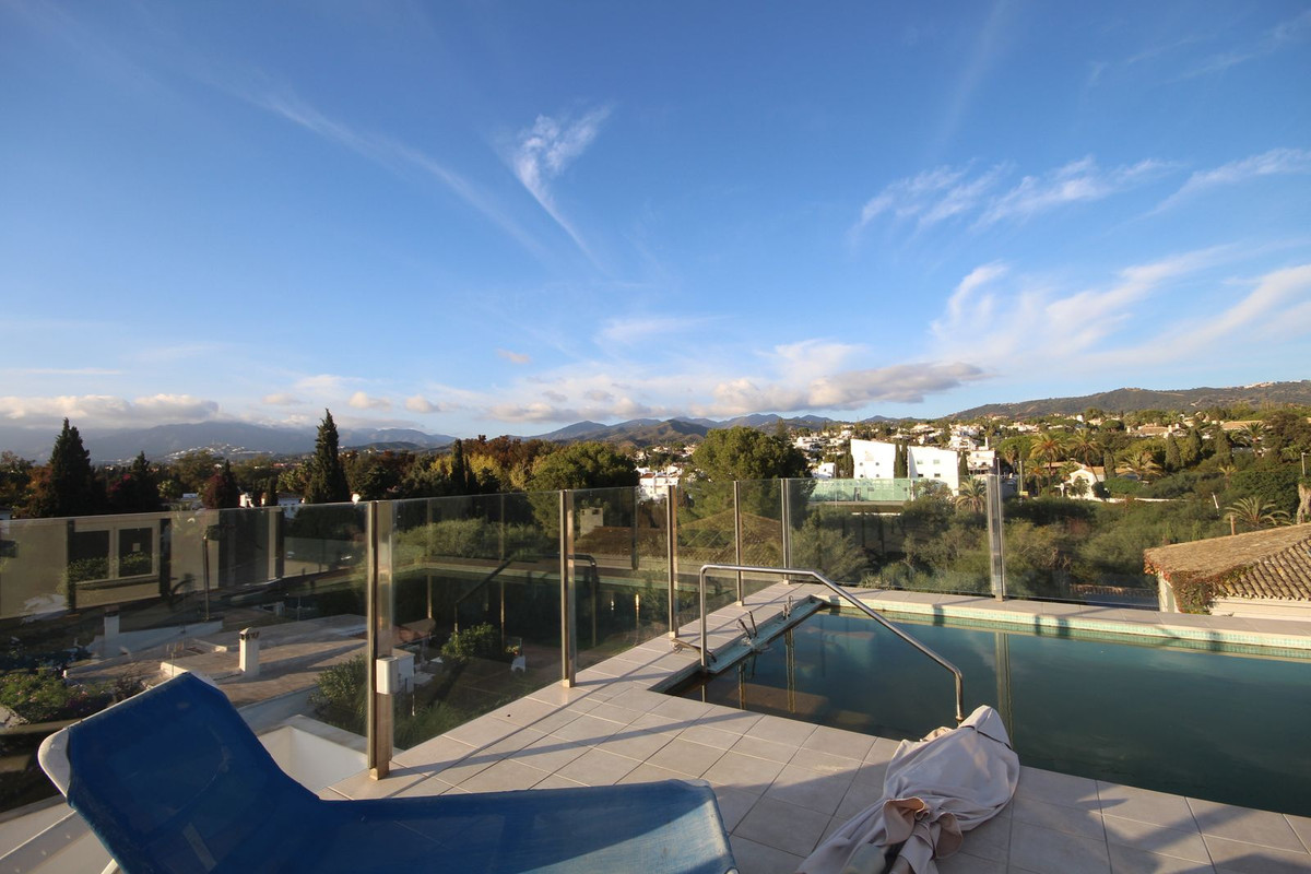 3 Bed Townhouse for sale in Elviria Costa Del Sol, Málaga, Spain