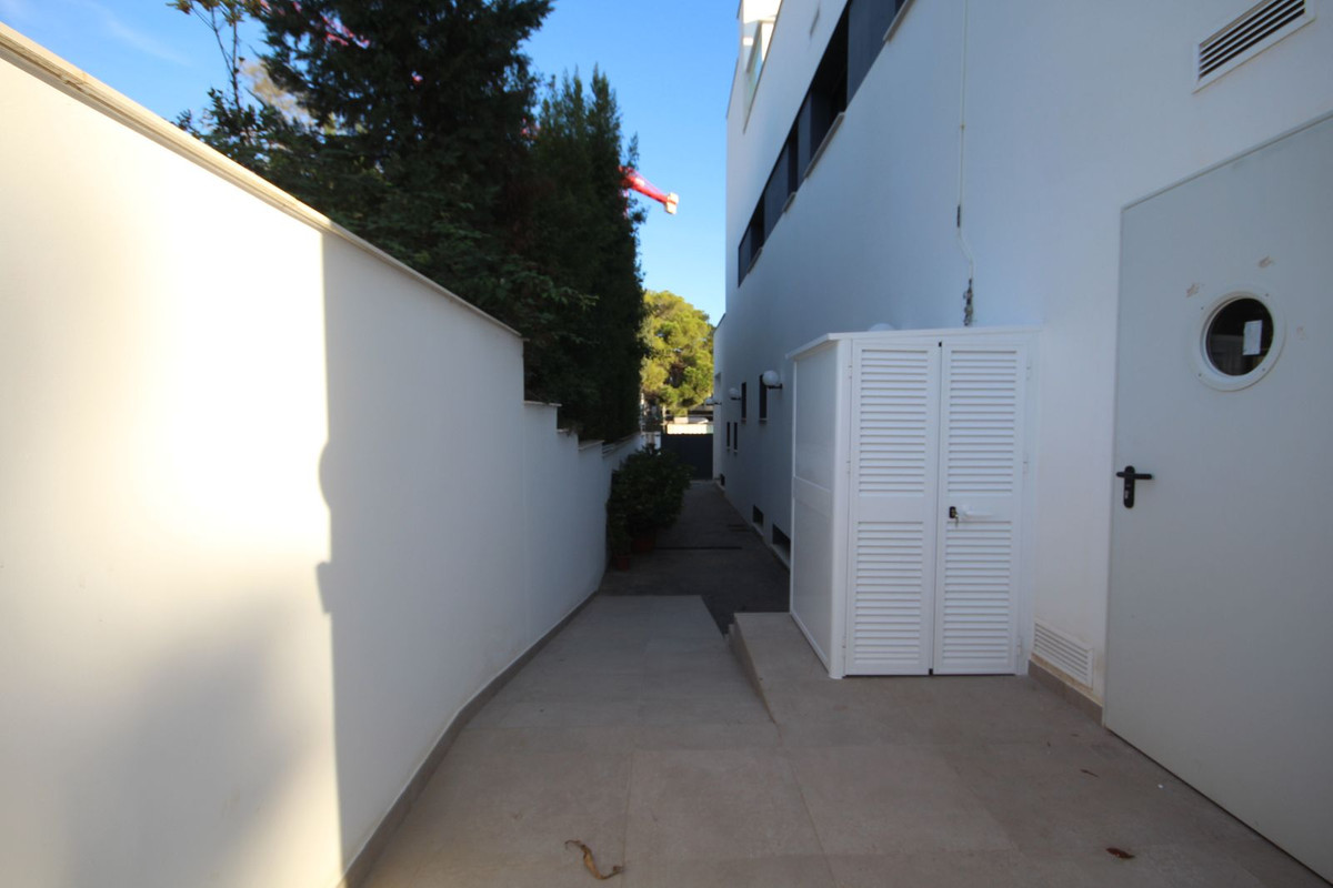 3 Bed Townhouse for sale in Elviria Costa Del Sol, Málaga, Spain