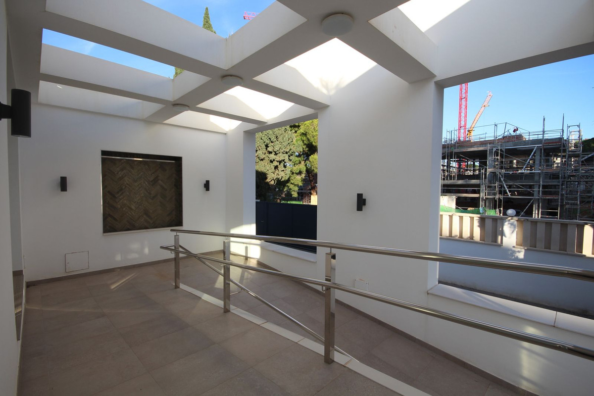 3 Bed Townhouse for sale in Elviria Costa Del Sol, Málaga, Spain