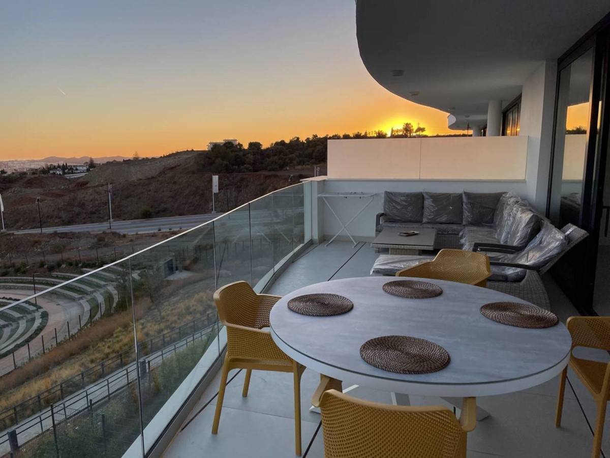 2 Bed Apartment for sale in Fuengirola Costa Del Sol, Málaga, Spain
