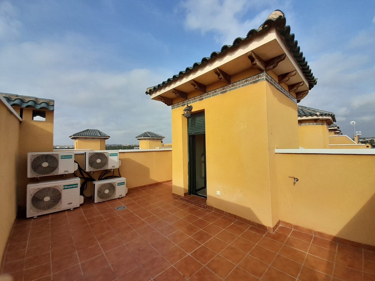 Se vende Adosada de 3 dormitorios en Costa Blanca, Alicante, España
