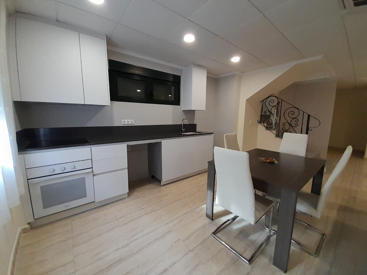 Se vende Adosada de 3 dormitorios en Costa Blanca, Alicante, España