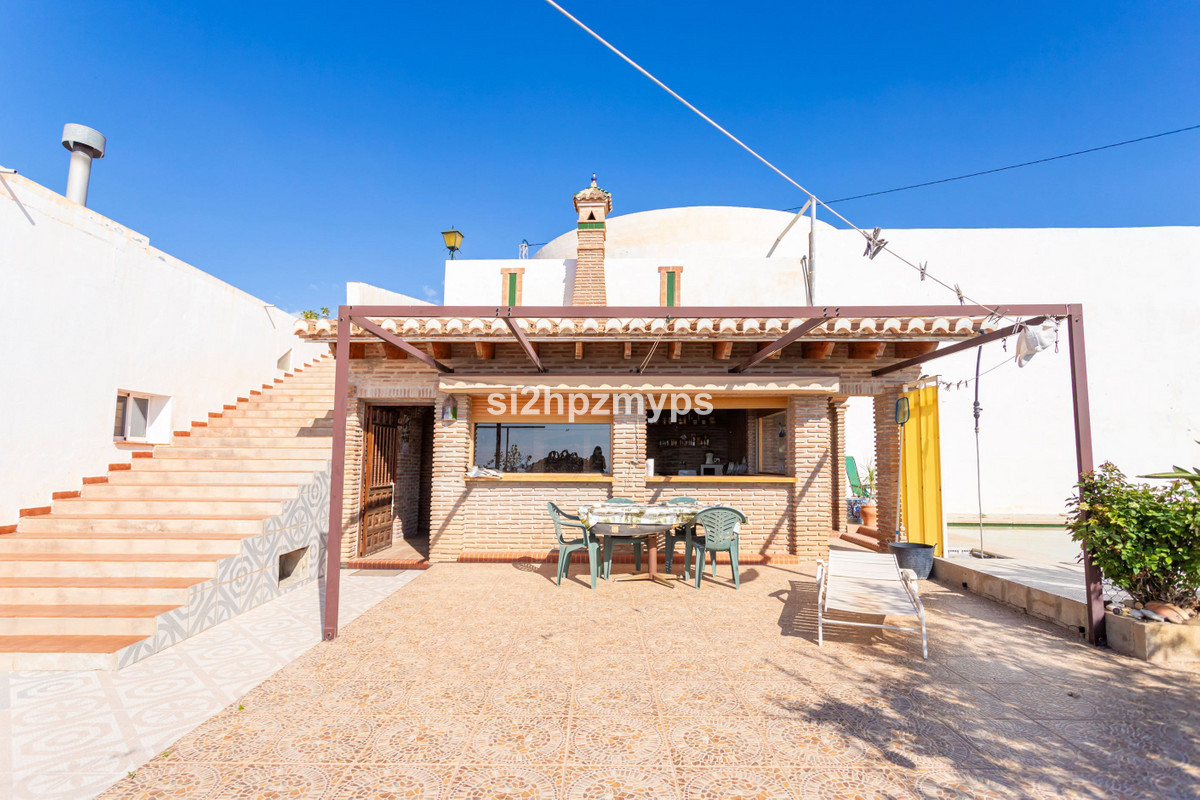 Se vende Villa - Chalet de 2 dormitorios en Costa Del Sol East, Málaga, España