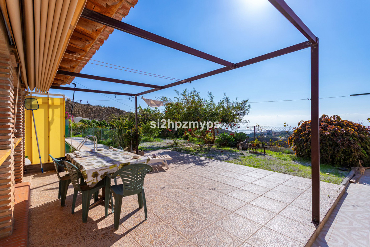 Se vende Villa - Chalet de 2 dormitorios en Costa Del Sol East, Málaga, España