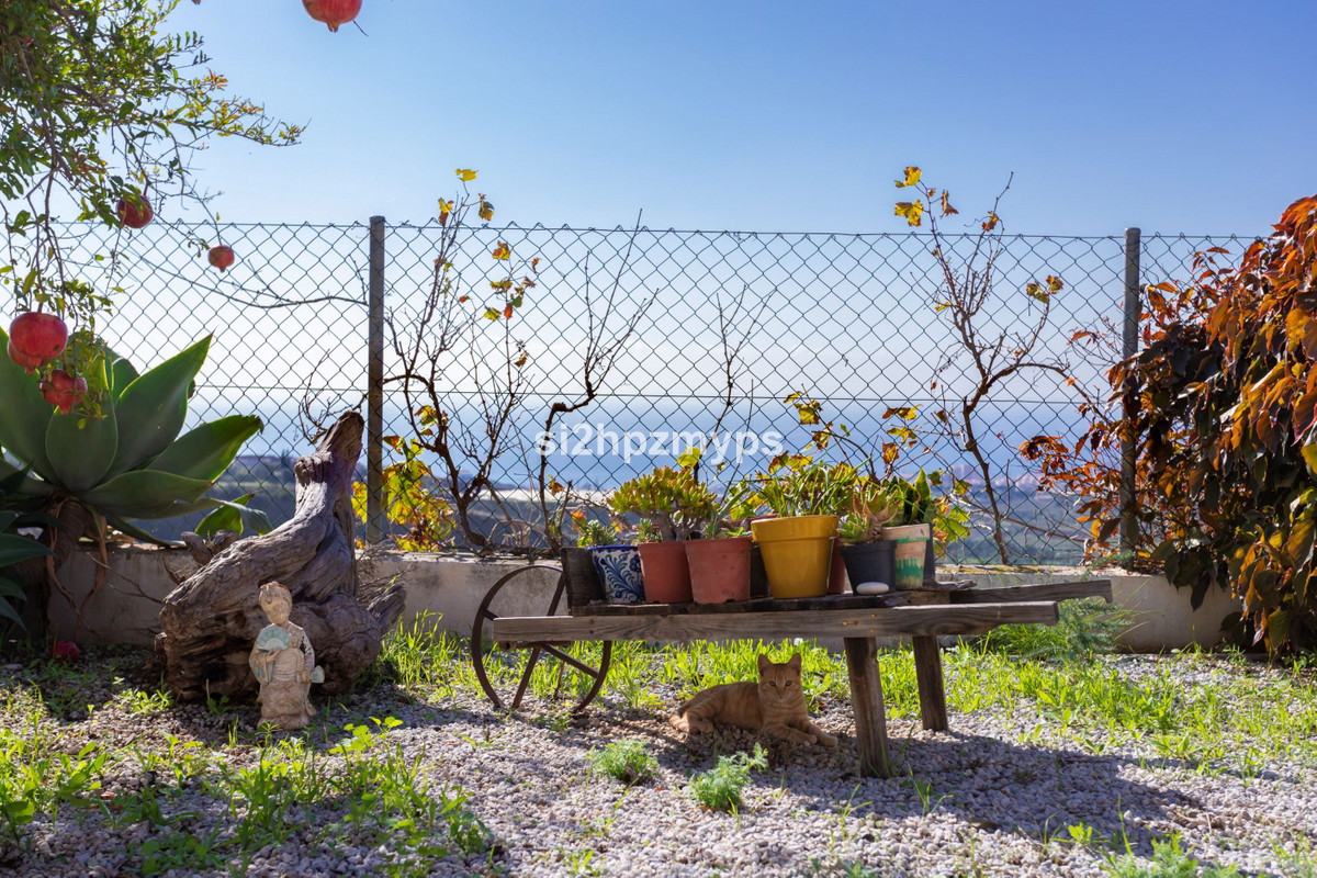 Se vende Villa - Chalet de 2 dormitorios en Costa Del Sol East, Málaga, España