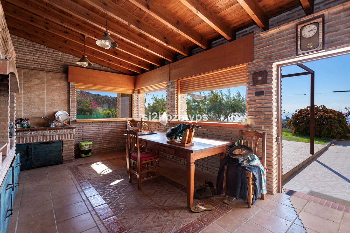 Se vende Villa - Chalet de 2 dormitorios en Costa Del Sol East, Málaga, España