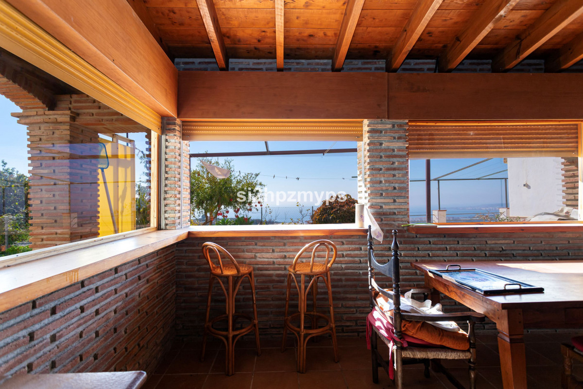 Se vende Villa - Chalet de 2 dormitorios en Costa Del Sol East, Málaga, España