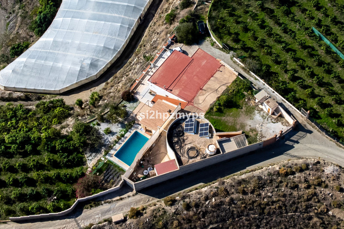 Se vende Villa - Chalet de 2 dormitorios en Costa Del Sol East, Málaga, España