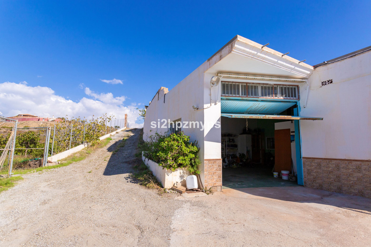 Se vende Villa - Chalet de 2 dormitorios en Costa Del Sol East, Málaga, España