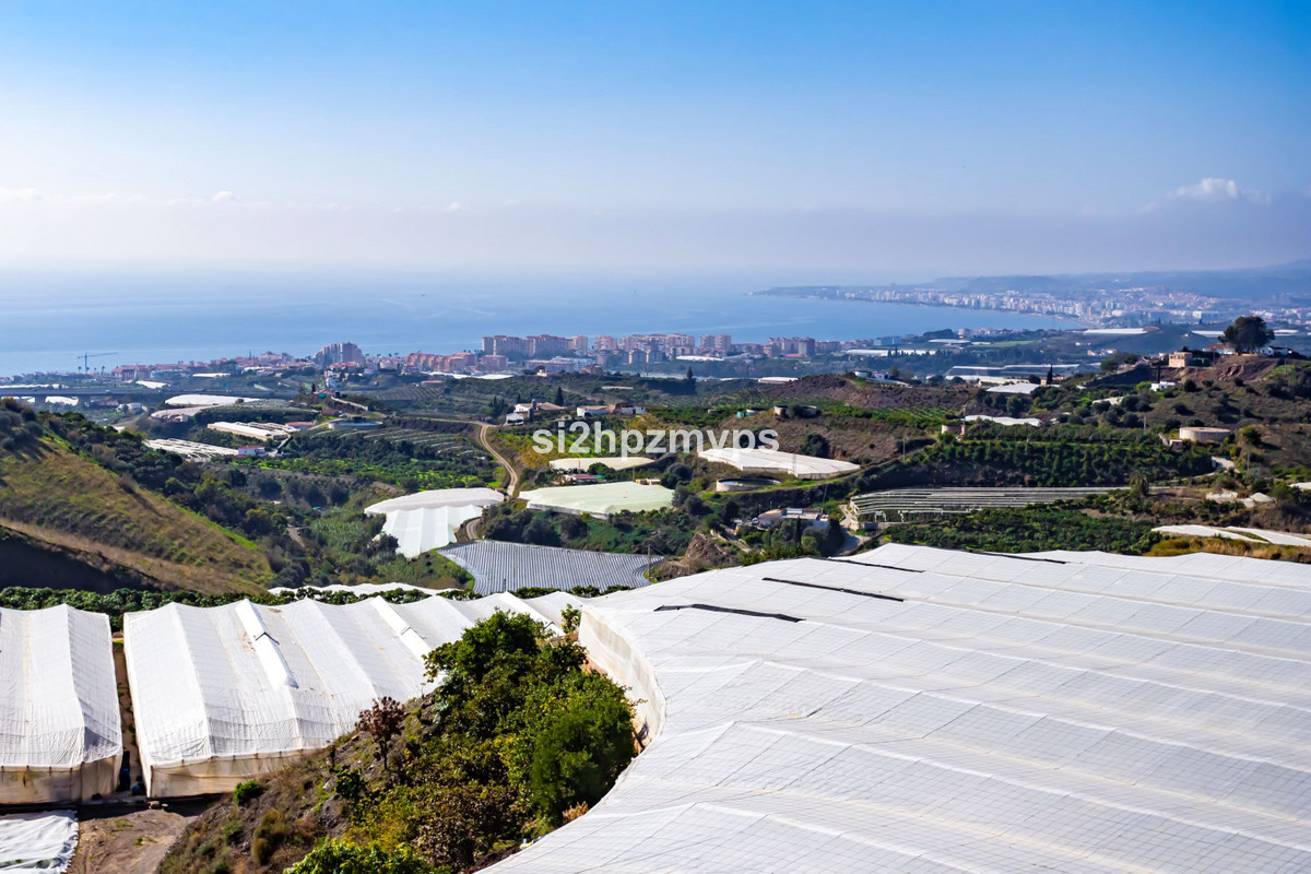 Se vende Villa - Chalet de 2 dormitorios en Costa Del Sol East, Málaga, España